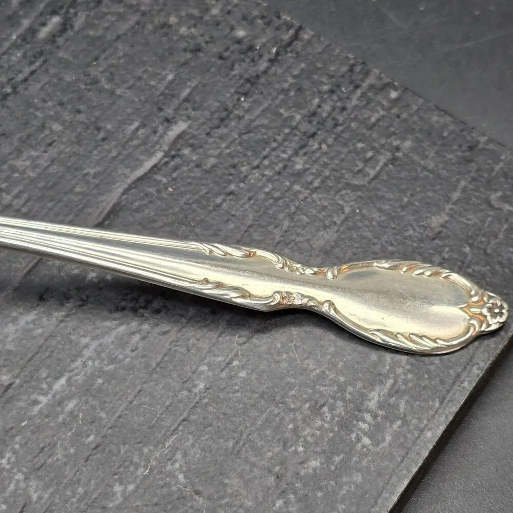 Vintage Rogers & Bros Silver Plated Pierced Fleur-De-Lis Serving Spoon HS273
